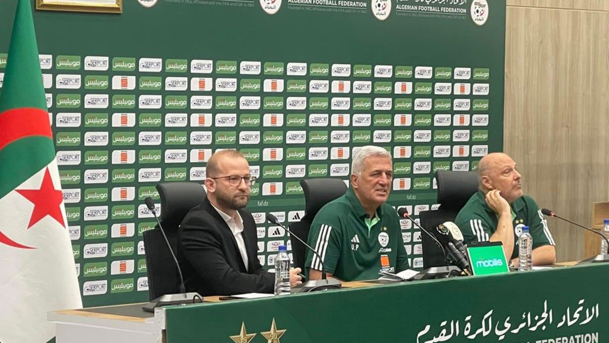 أسباب استبعاد بلايلي ومحرز من منتخب الجزائر