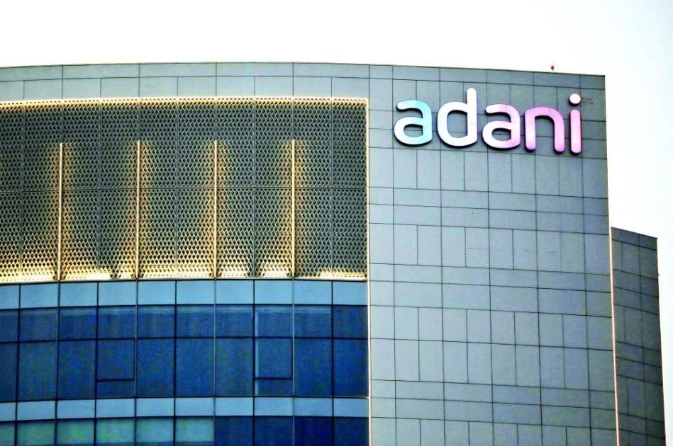 تعاون «أداني» و«موانئ أبوظبي» للاستحواذ على محطة حاويات بتنزانيا