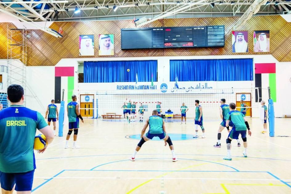 دبي تستضيف طائرة البرازيل