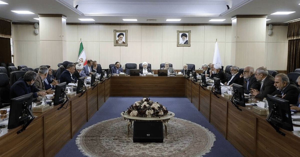 إيران.. تشخيص مصلحة النظام يعارض تعطيل أيام السبت