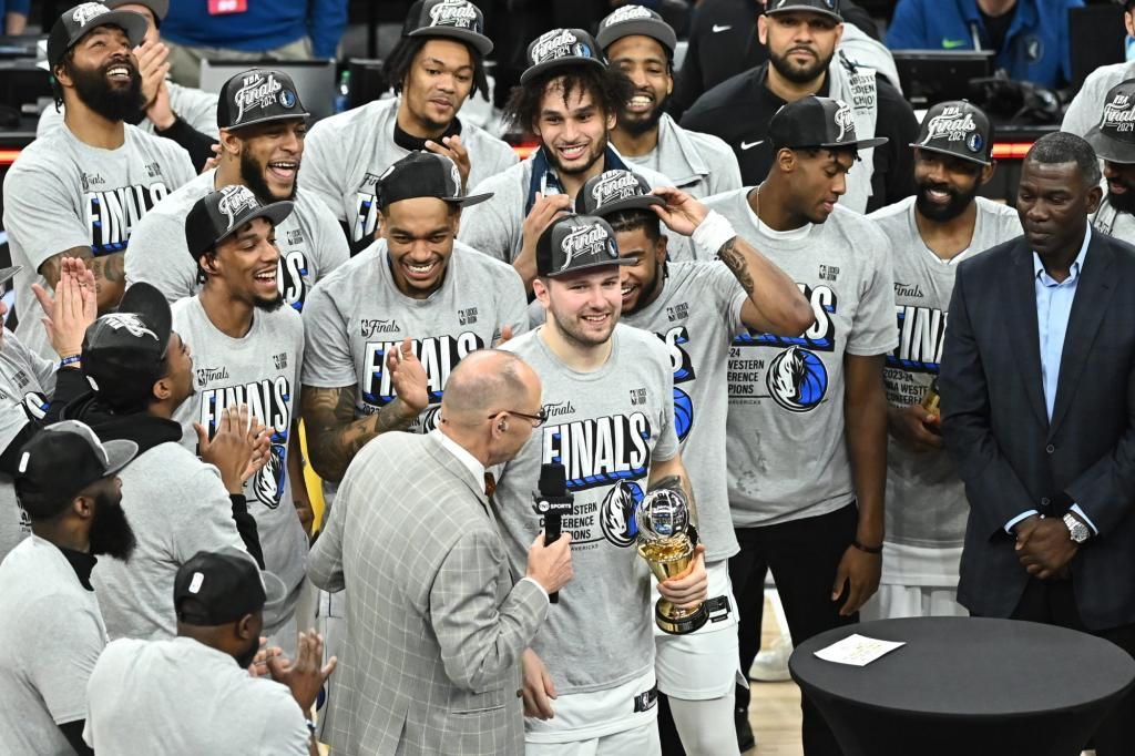 يتحدى مافريكس الصعاب في نهائيات الدوري الاميركي للمحترفين - موقع الخليج الان