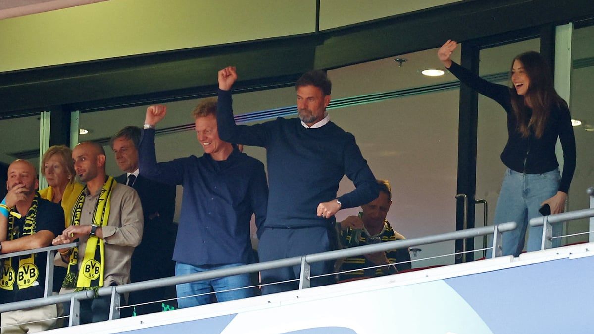 تفاعل خيالي من جماهير دورتموند مع يورغن كلوب (فيديو وصور)