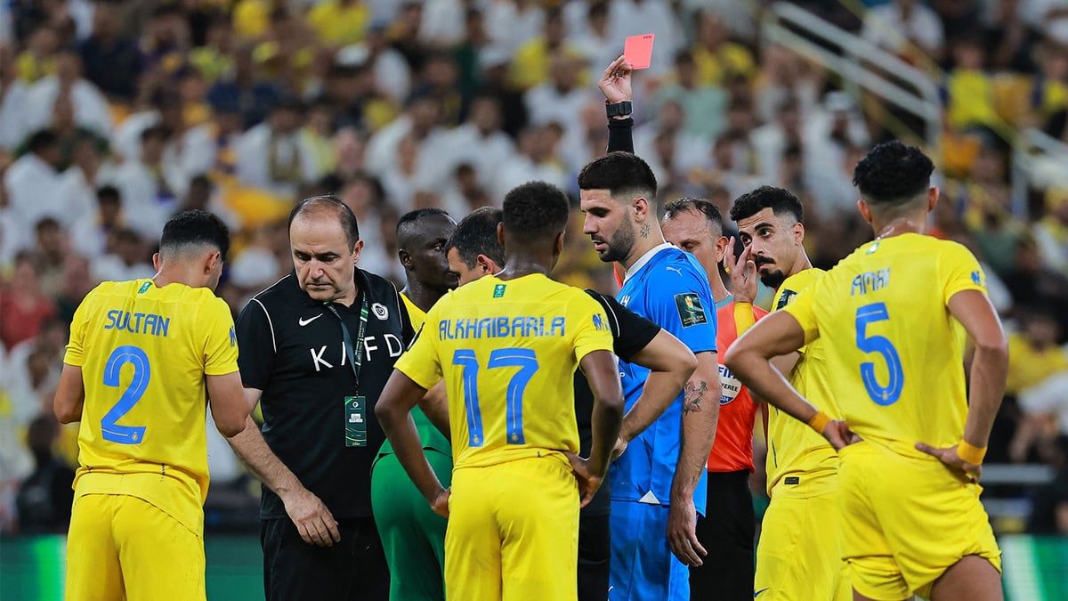 موقف البليهي وكوليبالي من مواجهة الأهلي السعودي في السوبر