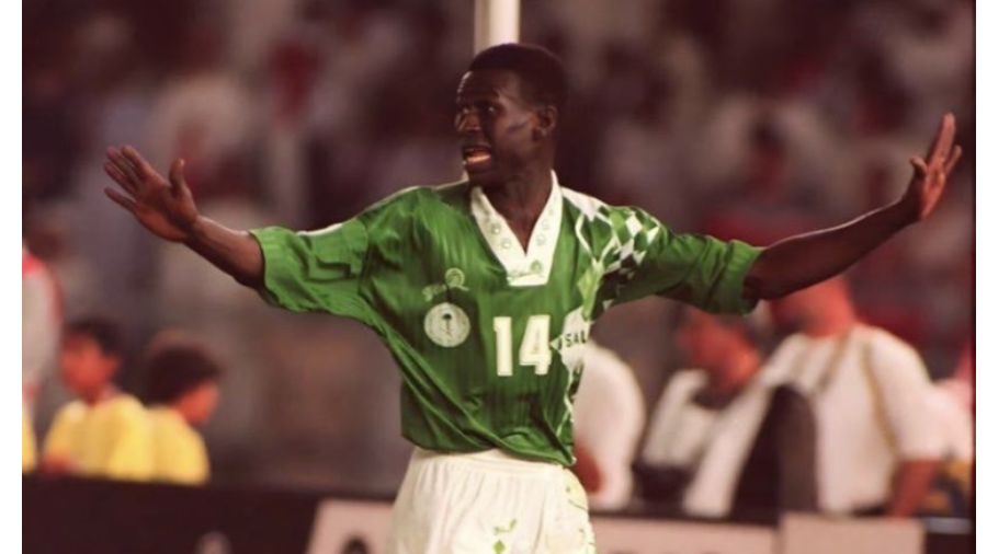 الأهلي المصري يشارك في اعتزال نجم الكرة السعودية