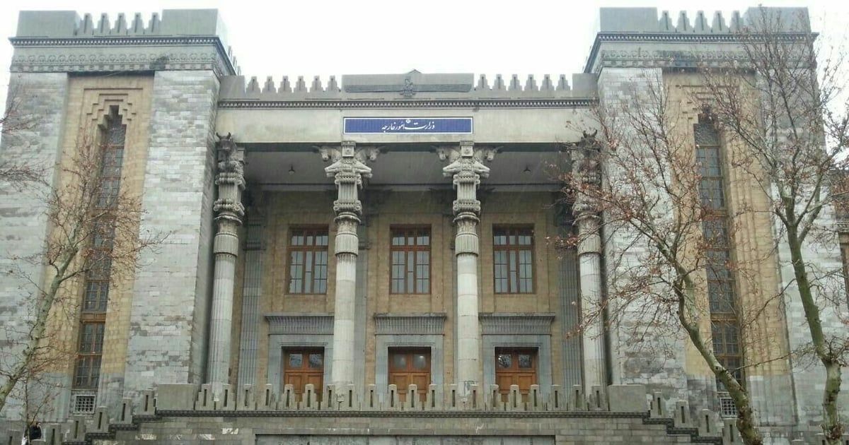 احتجت على اتهامات "خبيثة".. طهران تستدعي القائم بالأعمال السويدي