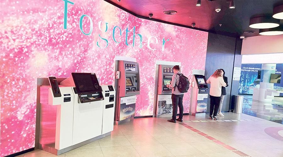 عادات التسوق والدفع الجديدة تنعش التكنولوجيا المالية