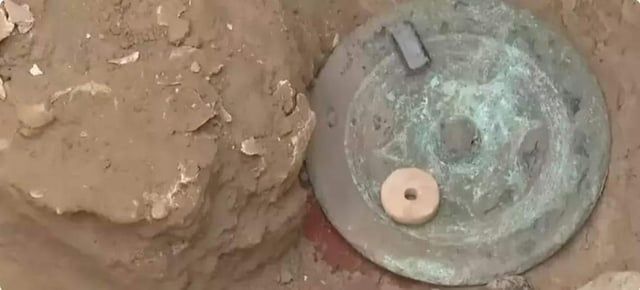 عمرها 20 قرنا.. العثور على مجوهرات ذهبية من ثقافة "غامضة" في كازاخستان