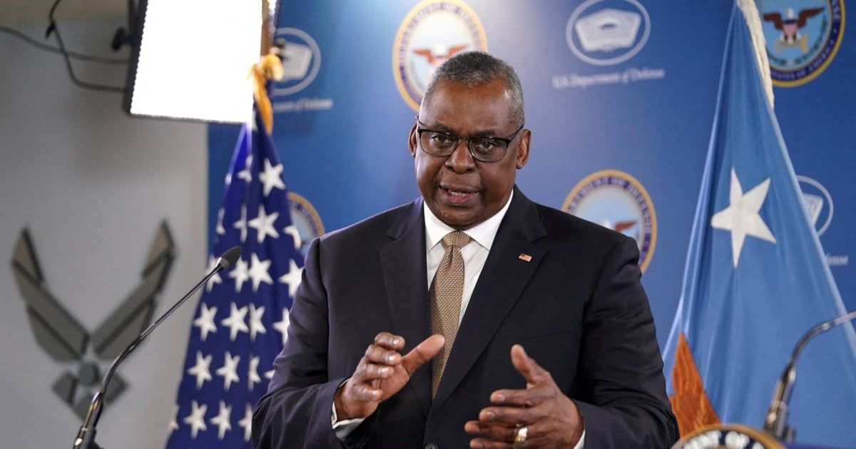 وزير الدفاع الأمريكي يؤكد دعم بلاده "المطلق" لأوكرانيا