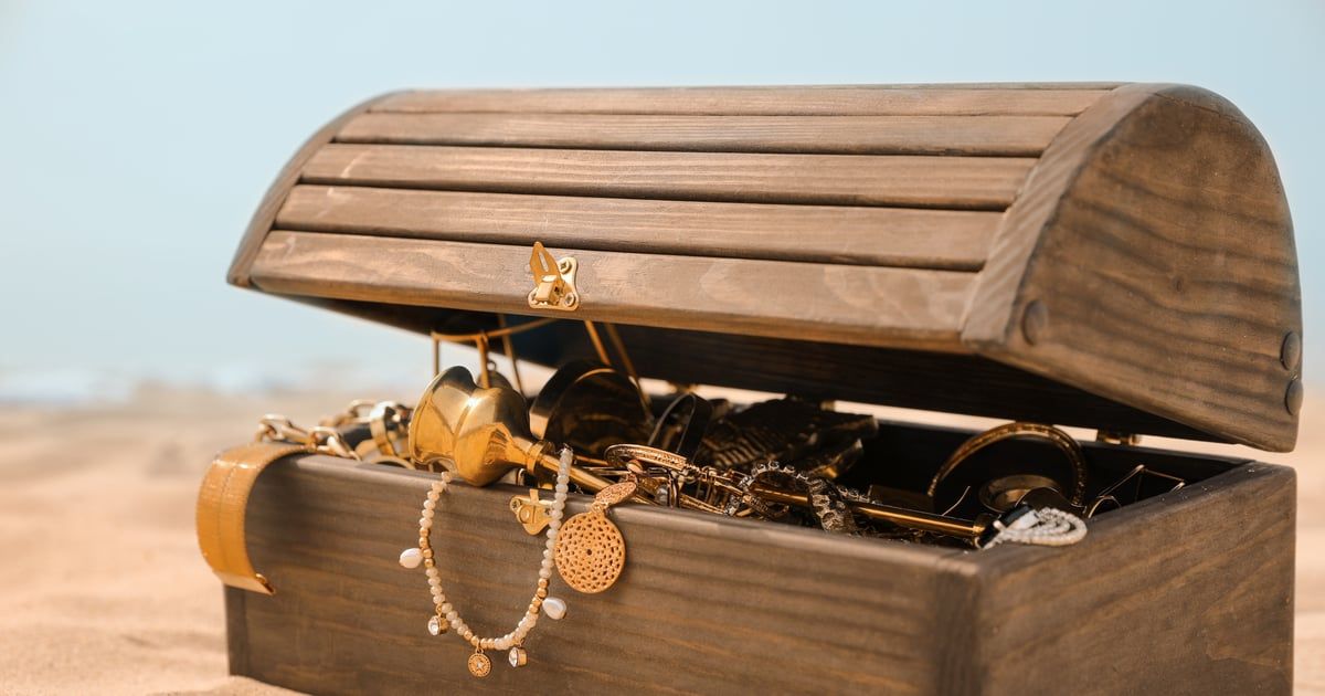 عمرها 20 قرنا.. العثور على مجوهرات ذهبية من ثقافة "غامضة" في كازاخستان