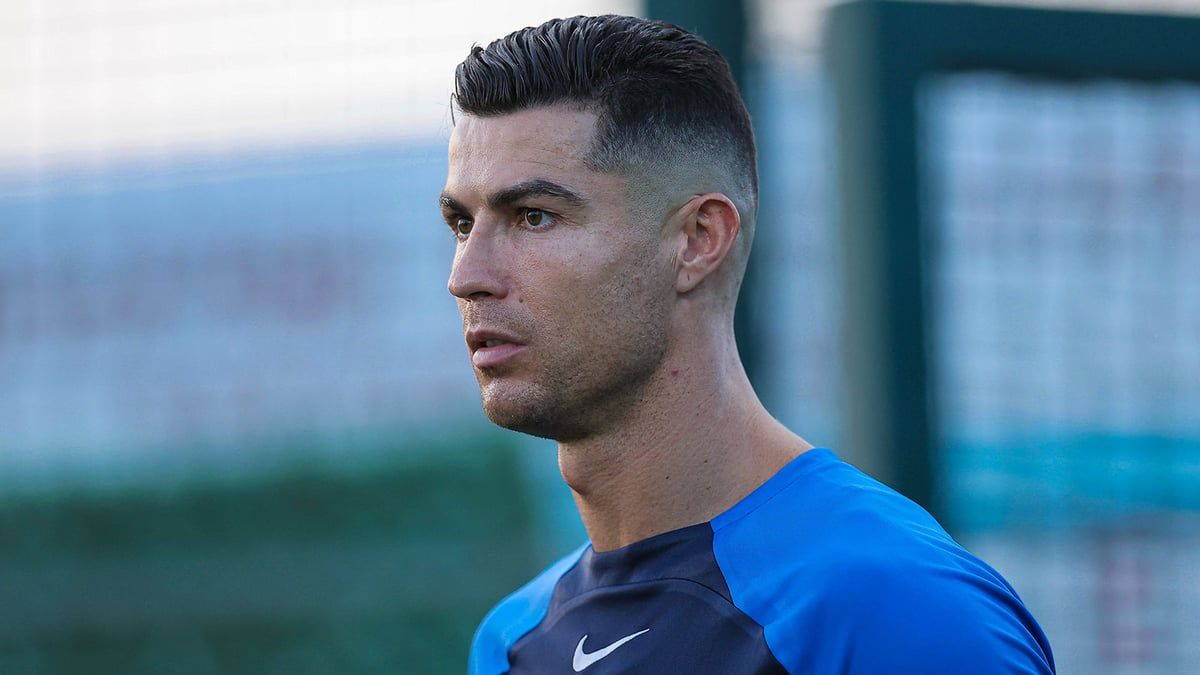 يتفاوض بنفسه.. رونالدو يأمر بضم بطل دوري أبطال أوروبا إلى النصر