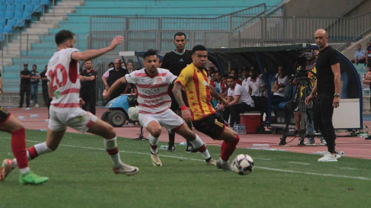 توجه لمنع الحضور الجماهيري.. وملاحقة لاعبي ومسؤولي الإفريقي التونسي قضائيًا