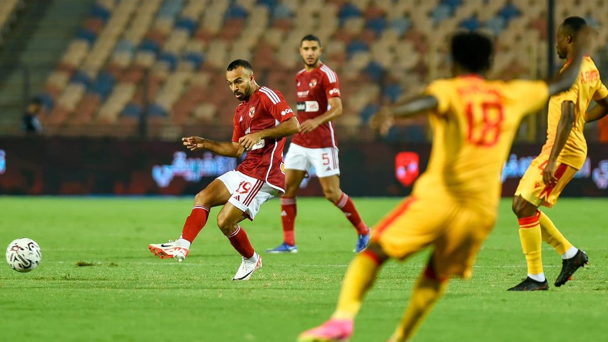 لفظ غير لائق من أفشة تجاه محمد عبدالمنعم على الهواء