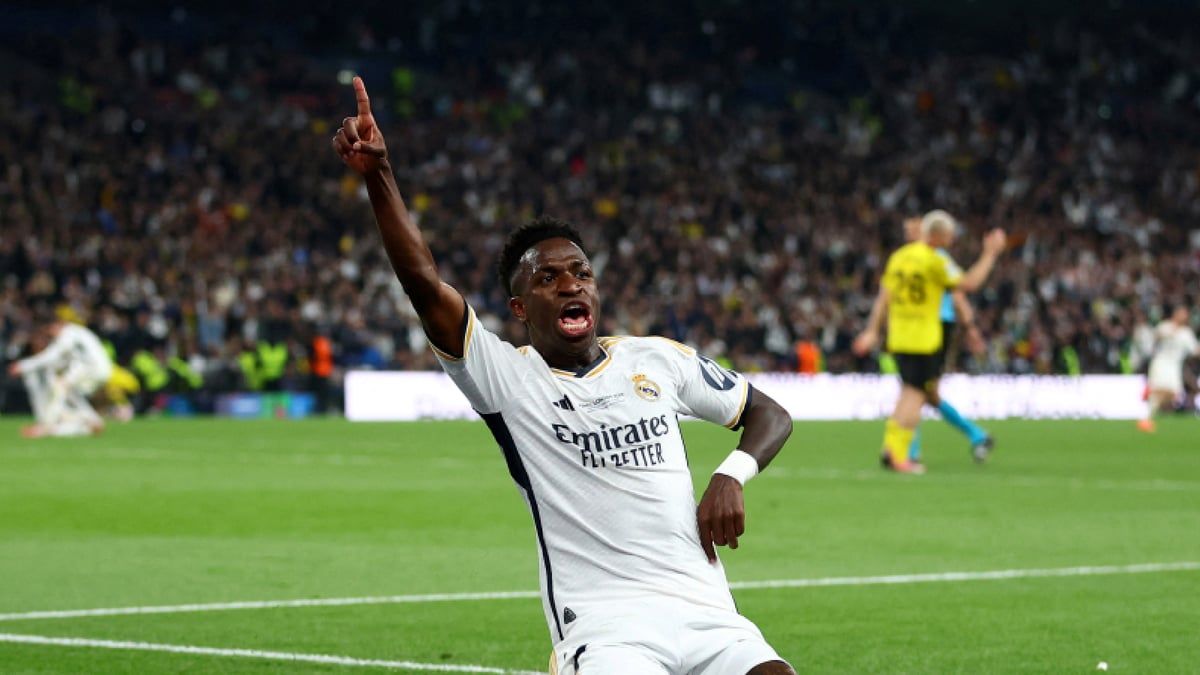 فينيسيوس يوجه رسالة حاسمة لرئيس ريال مدريد