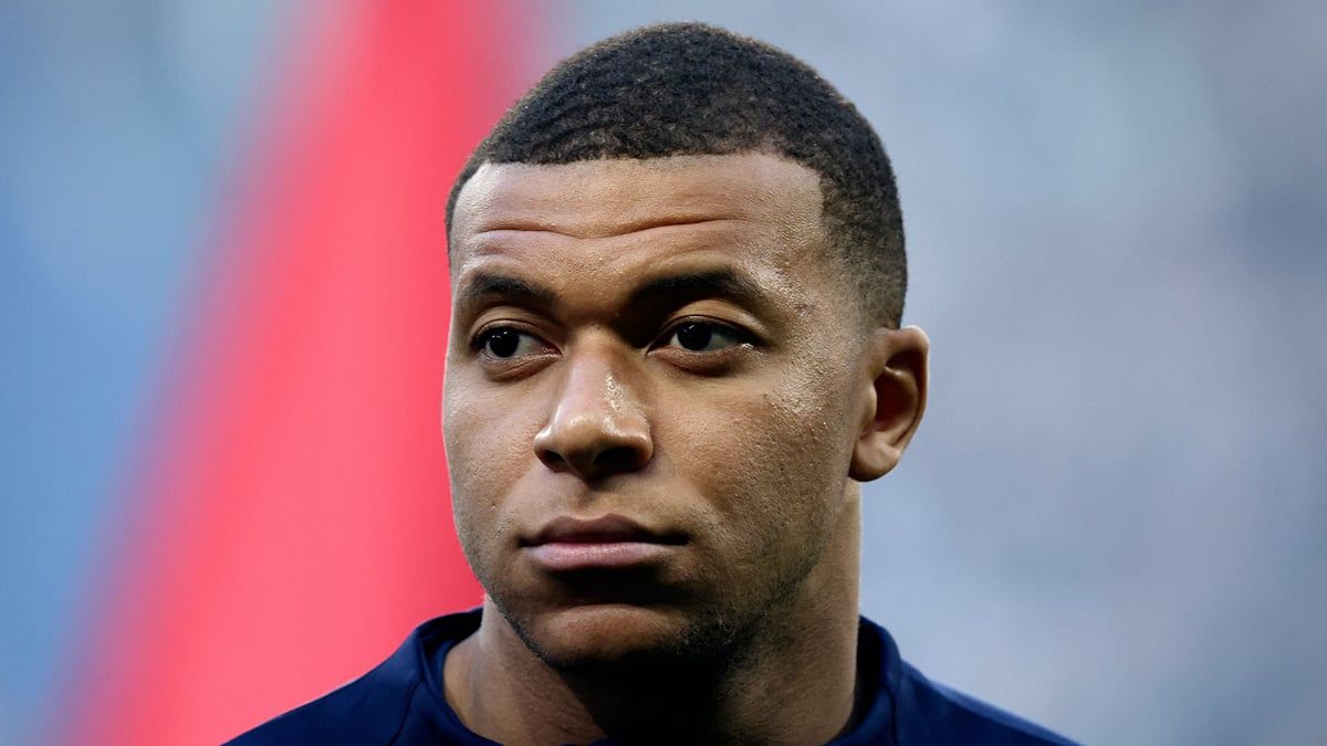 رسميًّا.. ريال مدريد يعلن تعاقده مع مبابي