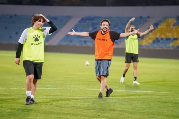 ولي العهد الأردني يشارك في تدريبات «النشامى»