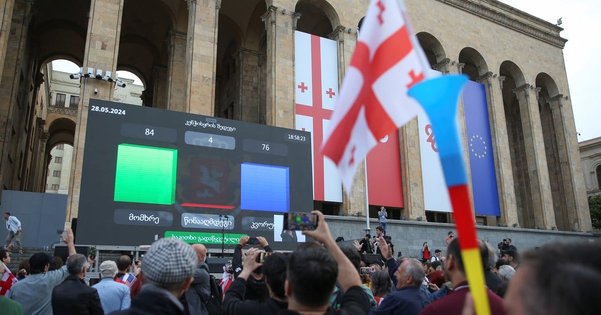 رغم الرفض الغربي.. رئيس البرلمان الجورجي يوقع قانون "التأثير الخارجي"
