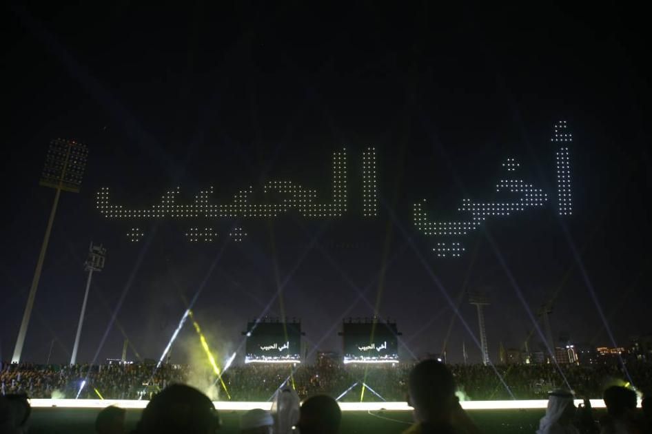 تفاعل كبير مع احتفالية الوصل بالثنائية..دبي صفراء والأرض تعانق السماء