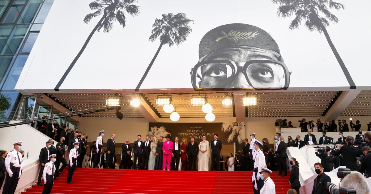 فنان مصري يكشف تعرضه للسرقة بمهرجان "كان" السينمائي