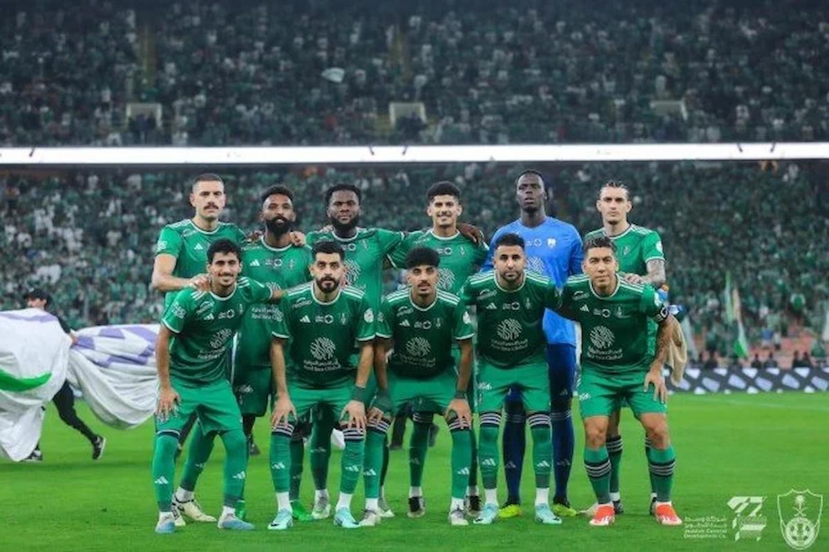 الأهلي ضد الأهلي في مهرجان مسعد!! تصريحات مميزة من نجم الراقي السعودي عن مباراة اعتزاله - موقع الخليج الان