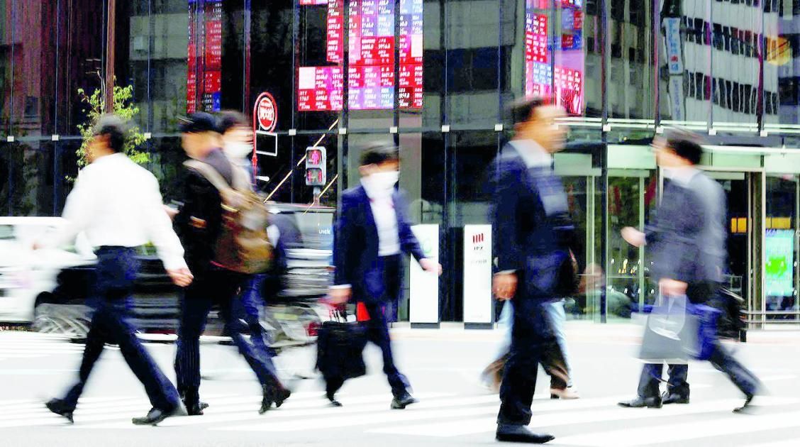 «نيكاي» يتراجع 0.89% بعد بيانات وظائف أمريكية ضعيفة