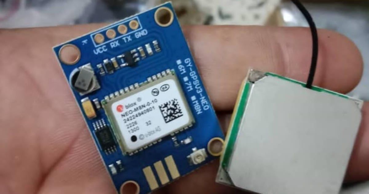 اليمن.. ضبط عشرات المستشعرات الخاصة بالطائرات المُسيّرة (صور)