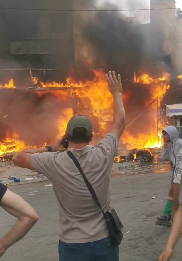 4 قتلى في حريق ضخم بأحد الأسواق العريقة بفاس المغربية