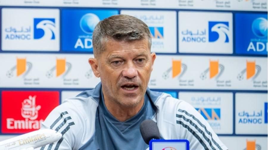 خورفكان يتوصل إلى اتفاق مع إيسايلا