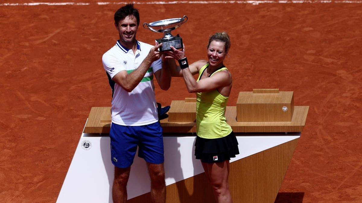 فوز سيجموند وروجيه-فاسلين بلقب الزوجي المختلط في رولان غاروس