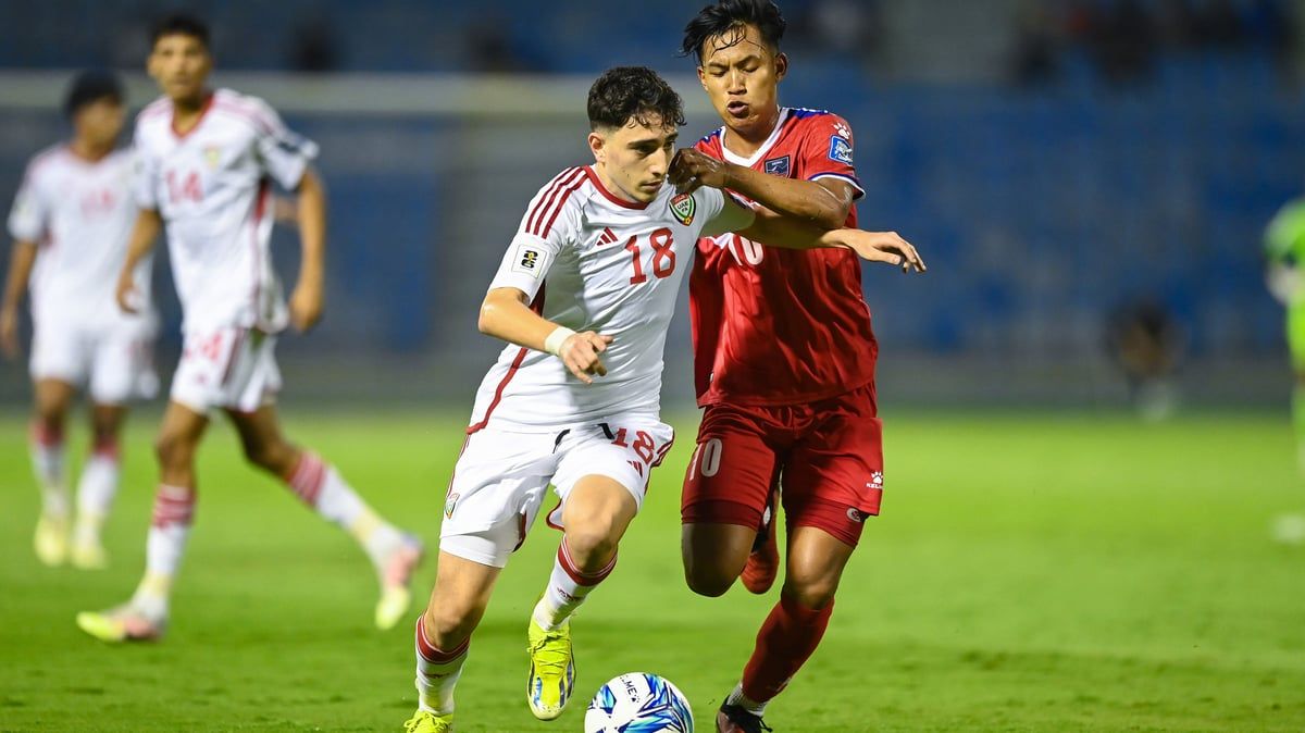 حازم محمد يسجل هدفا مذهلا في مباراة الإمارات ونيبال (فيديو)