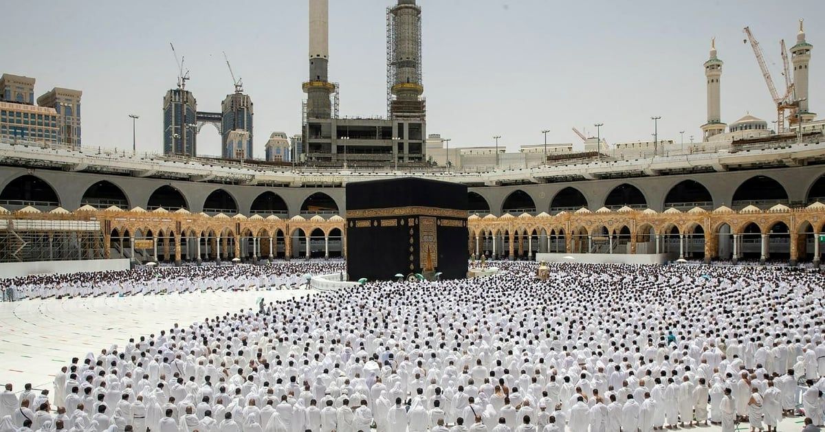 السعودية تدعو الحجاج لعدم رفع أي شعارات سياسية في الأماكن المقدسة