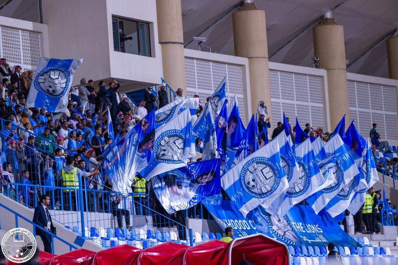 حصيلة صفرية من الأهداف والبطاقات الحمراء! الأخدود يقرر الاحتفاظ "بالمعار" من النصر - موقع الخليج الان