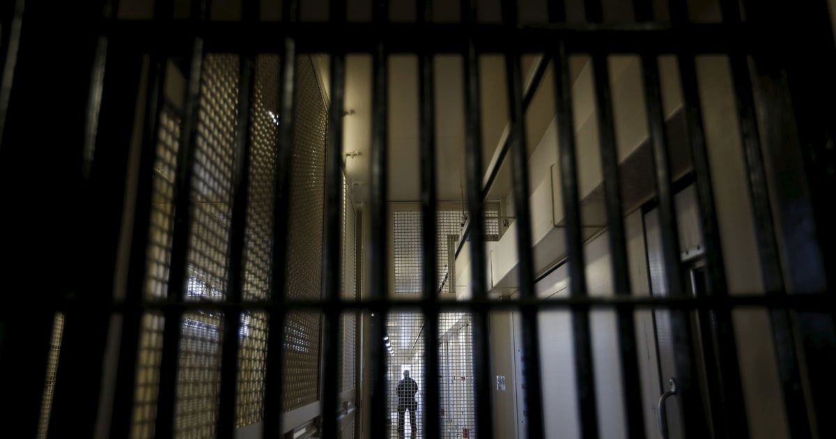 المغرب.. السجن لـ7 أشخاص في قضية الكحول المغشوش