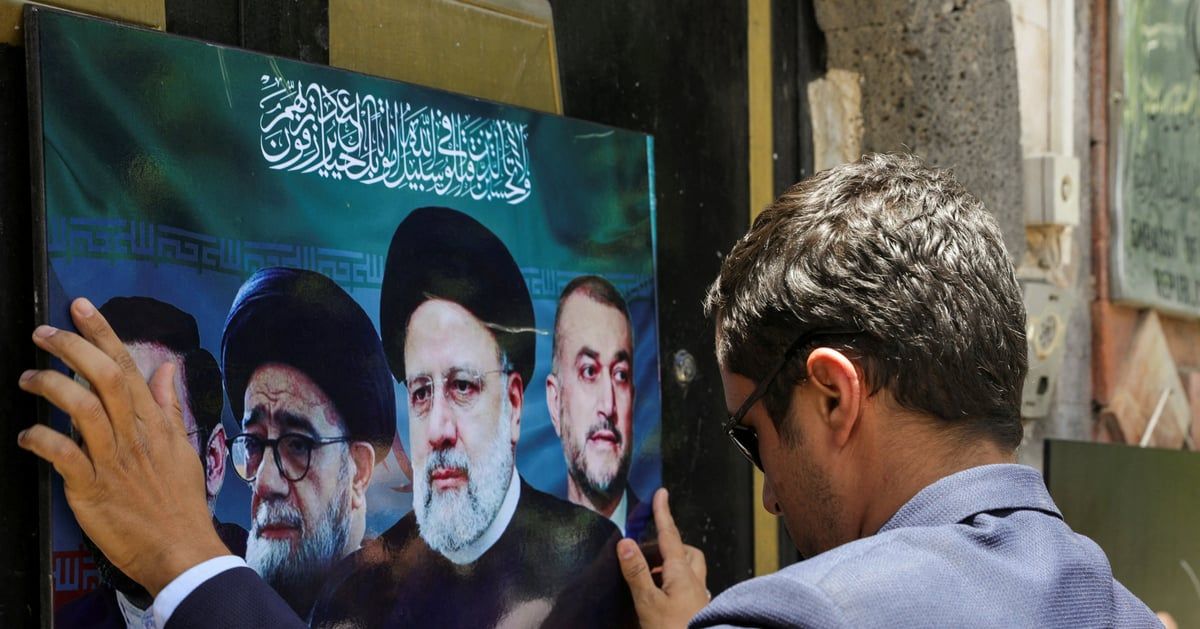 إيران تمنع مرشحي الرئاسة من نشر صورهم مع الخميني وخامنئي