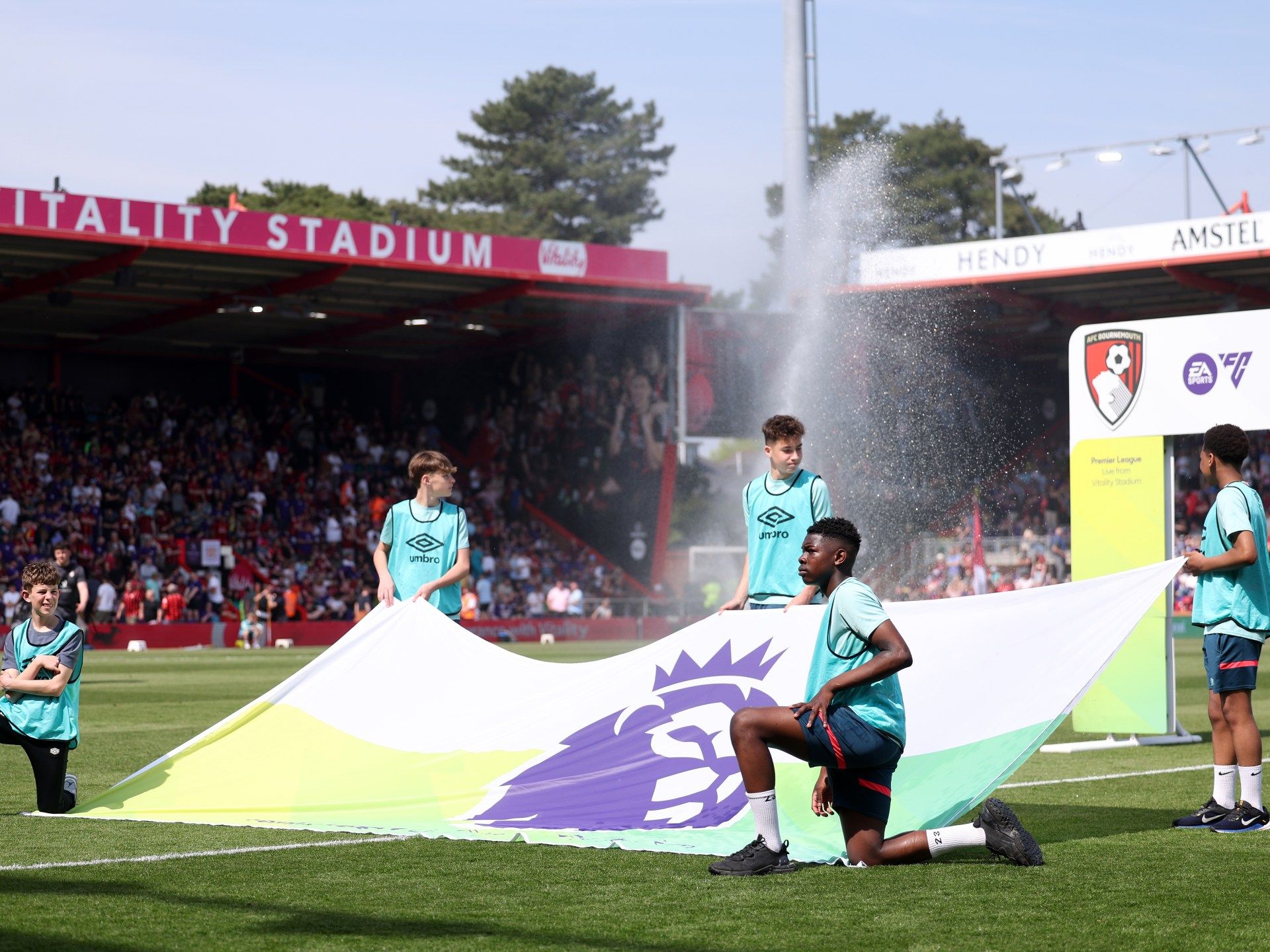 6 أندية إنجليزية تعرض لاعبين للبيع بسبب قواعد الربح والاستدامة - موقع الخليج الان