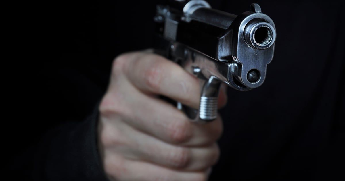 تبادل إطلاق نار بين الجيش وتاجر مخدرات يثير الذعر في بيروت (فيديو)