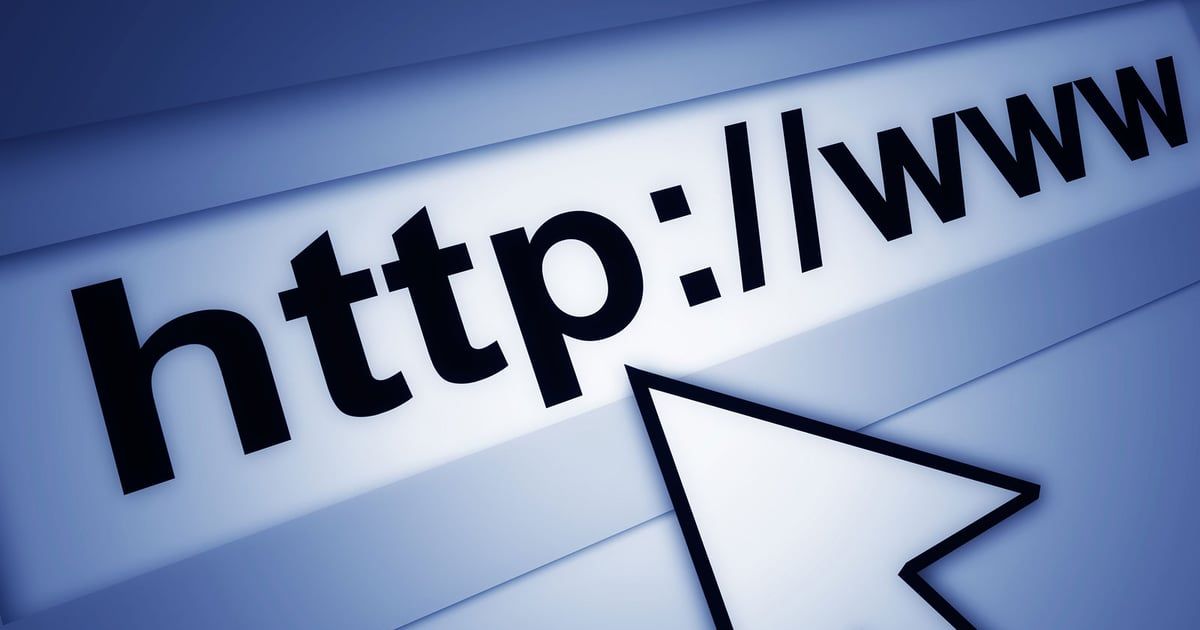 زيارة الموقع الإلكتروني أم استخدام التطبيق.. أيهما أفضل؟