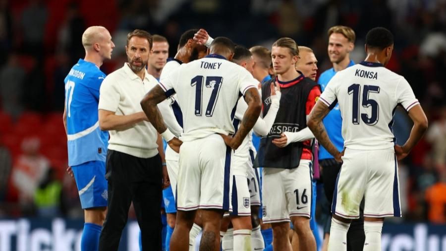 بعد الهزيمة أمام آيسلندا.. ساوثجيت يحذر لاعبي إنجلترا قبل بطولة أوروبا