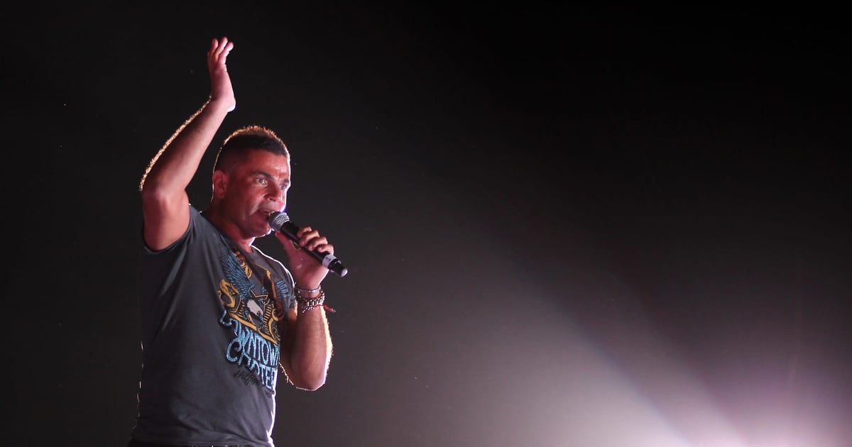 مصر.. قرار من النيابة العامة بشأن "صفعة" عمرو دياب