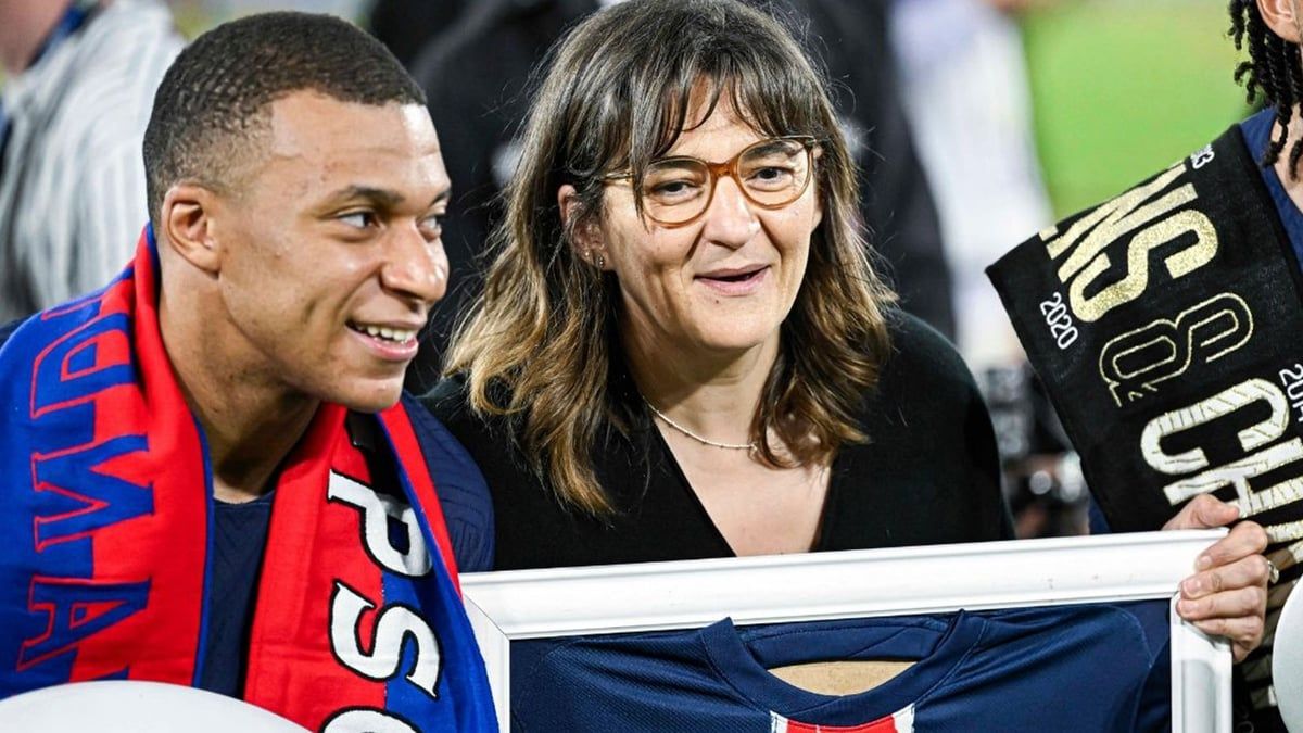 ليست للرجال فقط.. نساء في ظل يورو 2024