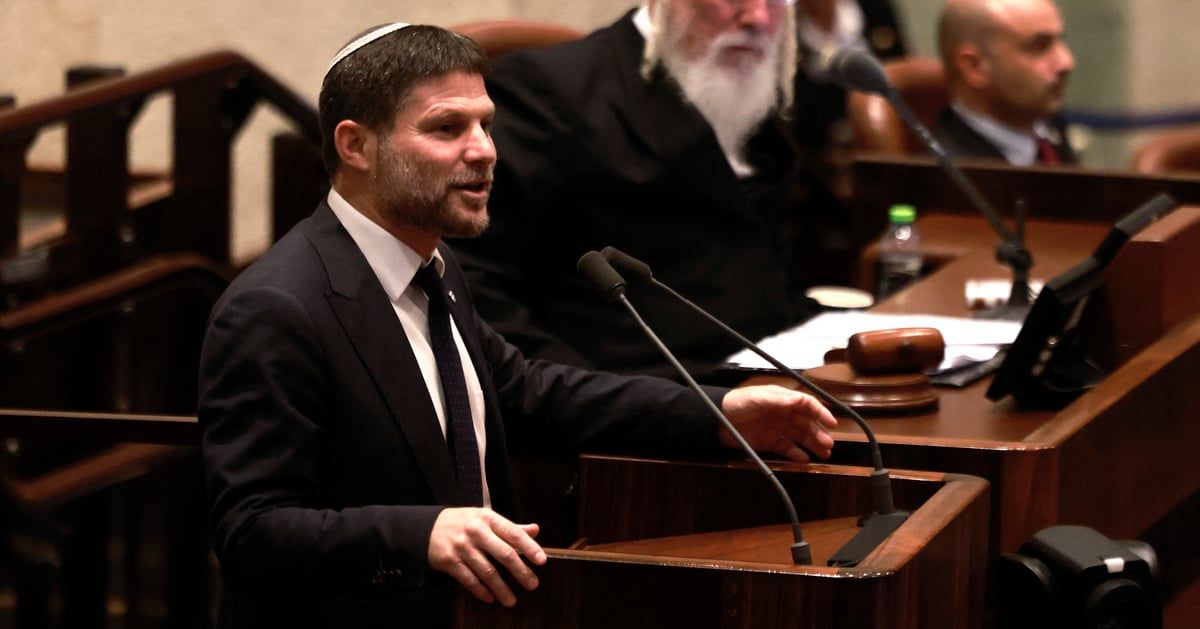 مشادات حادة بين سموتريتش وعائلات محتجزين في غزة (فيديو)