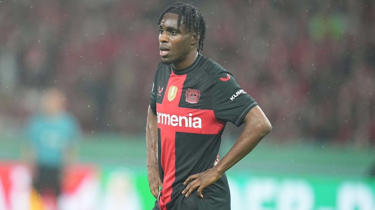 برشلونة يتحرك لضم مدافع ليفركوزن