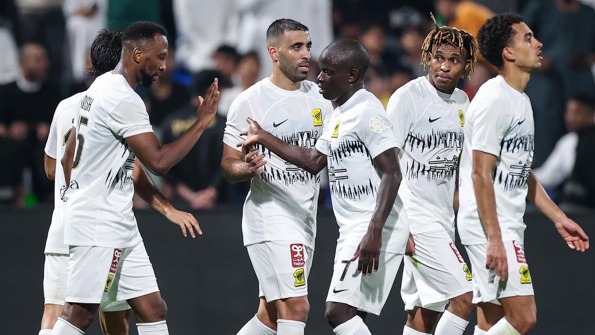 محمد نور يصدم جمهور الاتحاد السعودي برسالة نارية (فيديو)