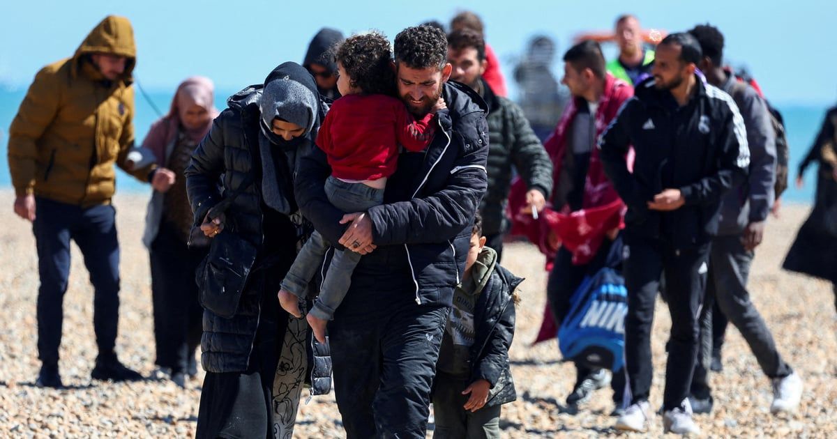 في 14 عاما من حكم المحافظين.. هل غير المهاجرون وجه بريطانيا؟