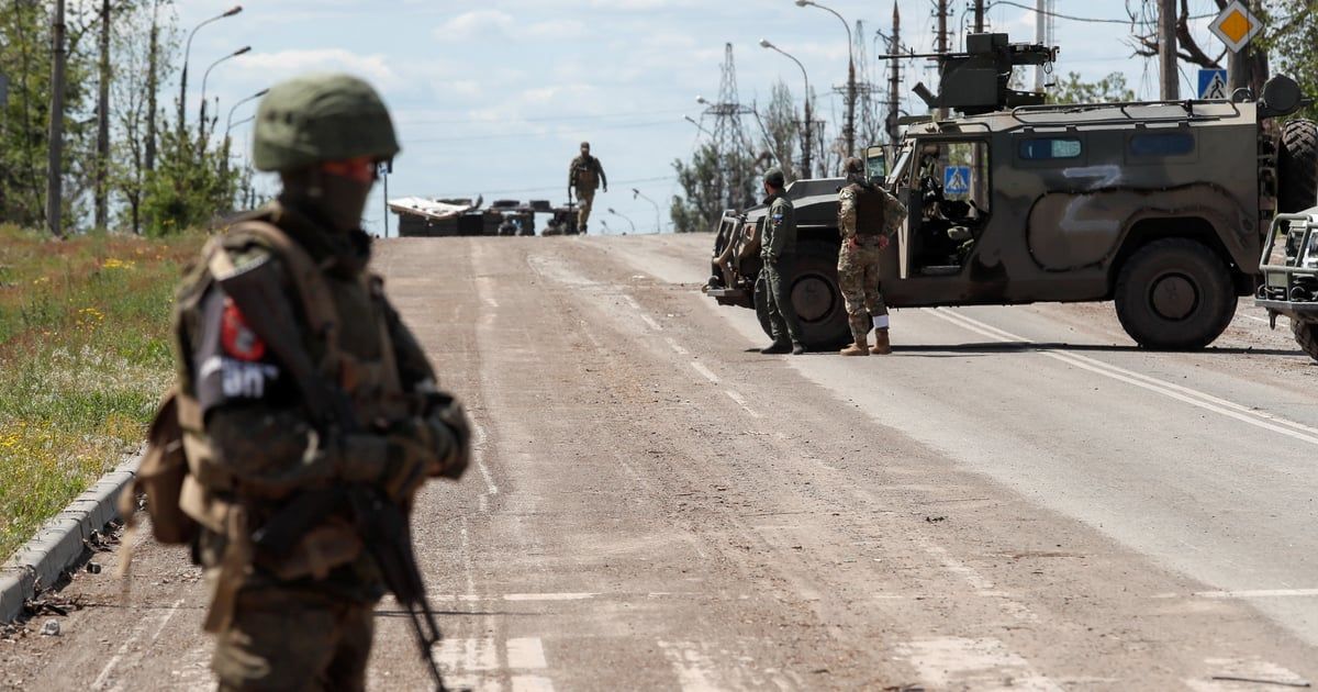 خبراء روس: رفع الحظر عن كتيبة "آزوف" مخاطرة تهدد أوروبا‎