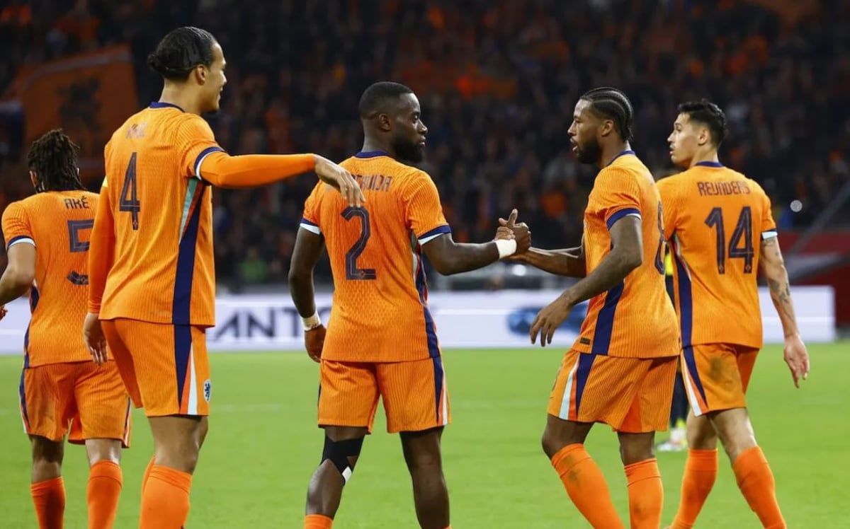 منتخب هولندا يتوهج قبل اليورو.. وإصابة ليفاندوفسكي تفسد انتصار بولندا