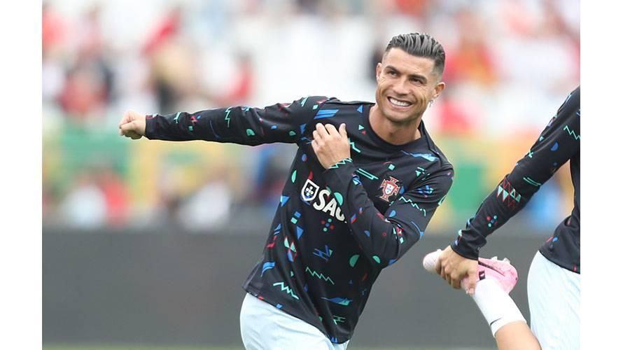 بـ800 يورو.. نفاد جميع تذاكر مشاهدة رونالدو أثناء التدريبات