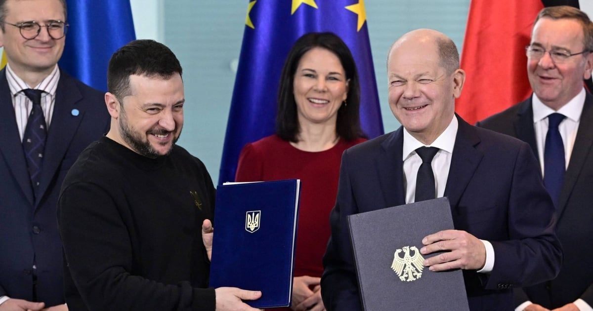 زيلينسكي يبحث مع شولتس توسيع نطاق الدفاع الجوي لأوكرانيا‎