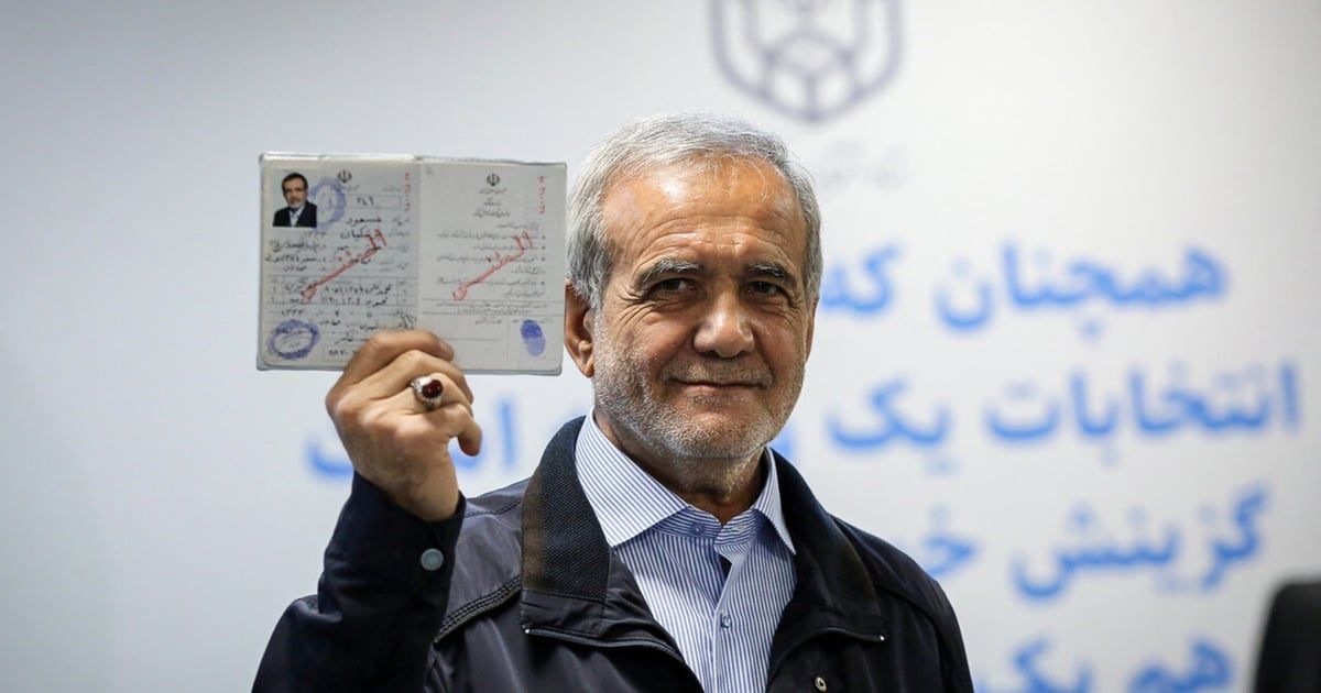 إيران.. المرشح الإصلاحي بزشكيان تحت سهام التيار المتشدد