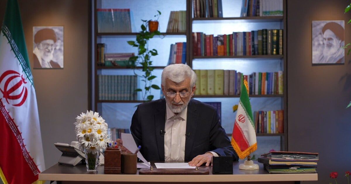 مرشح رئاسي متشدد.. مستشار خامنئي يهاجم روحاني بسبب الاتفاق النووي