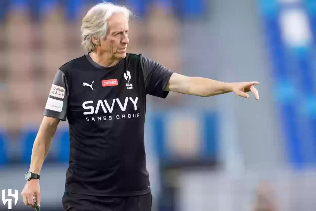 السر ليس في خيسوس!! تصريح مفاجئ من مدرب الأخدود عن الهلال السعودي - موقع الخليج الان